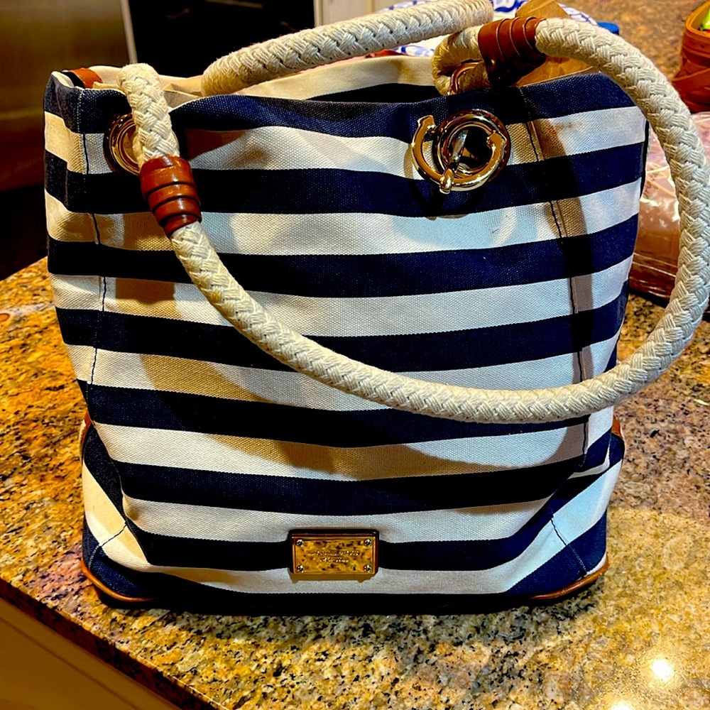 MICHAEL KORS NAVY AND WHITE STRIPED NAUTICAL CANVAS TOTE WITH THICK ROPES